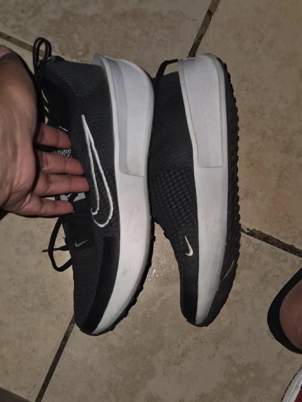Nike Black and White Men’s Running Sneakers